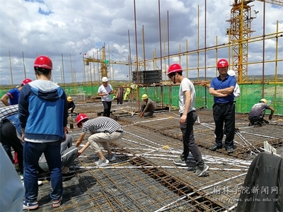 建筑工程学院学生赴西港 锦天城等三个项目开展现场比对教学